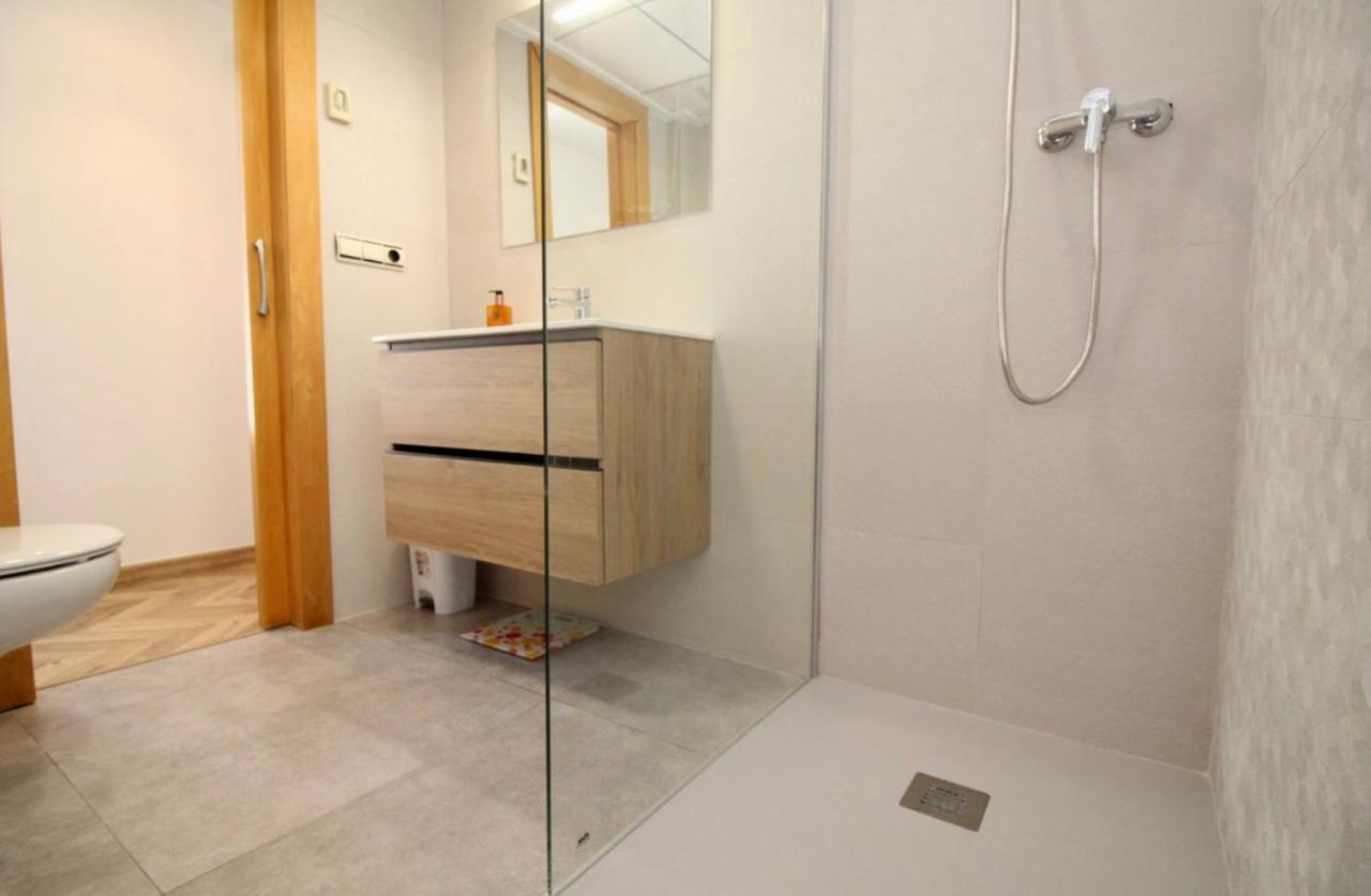 Lujoso apartamento en 1ª línea recién reformado Santa Pola Exterior foto