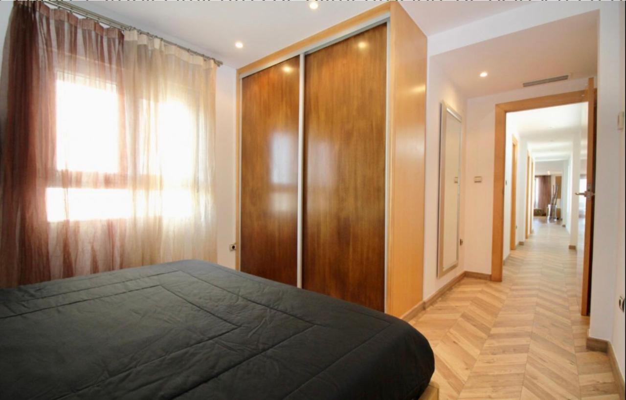 Lujoso apartamento en 1ª línea recién reformado Santa Pola Exterior foto